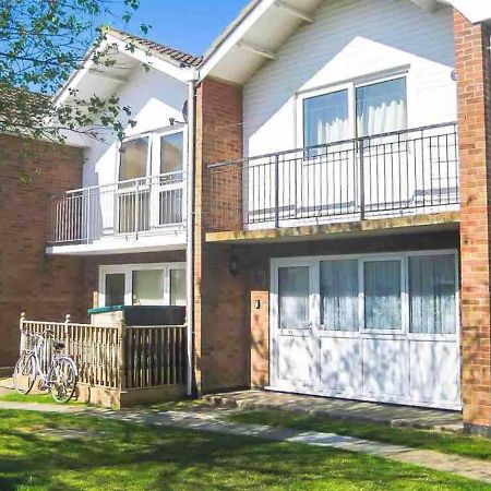 Villa Sea View 3-Bed Heated Pool Eat Bar Kids Park Lowestoft Eksteriør billede