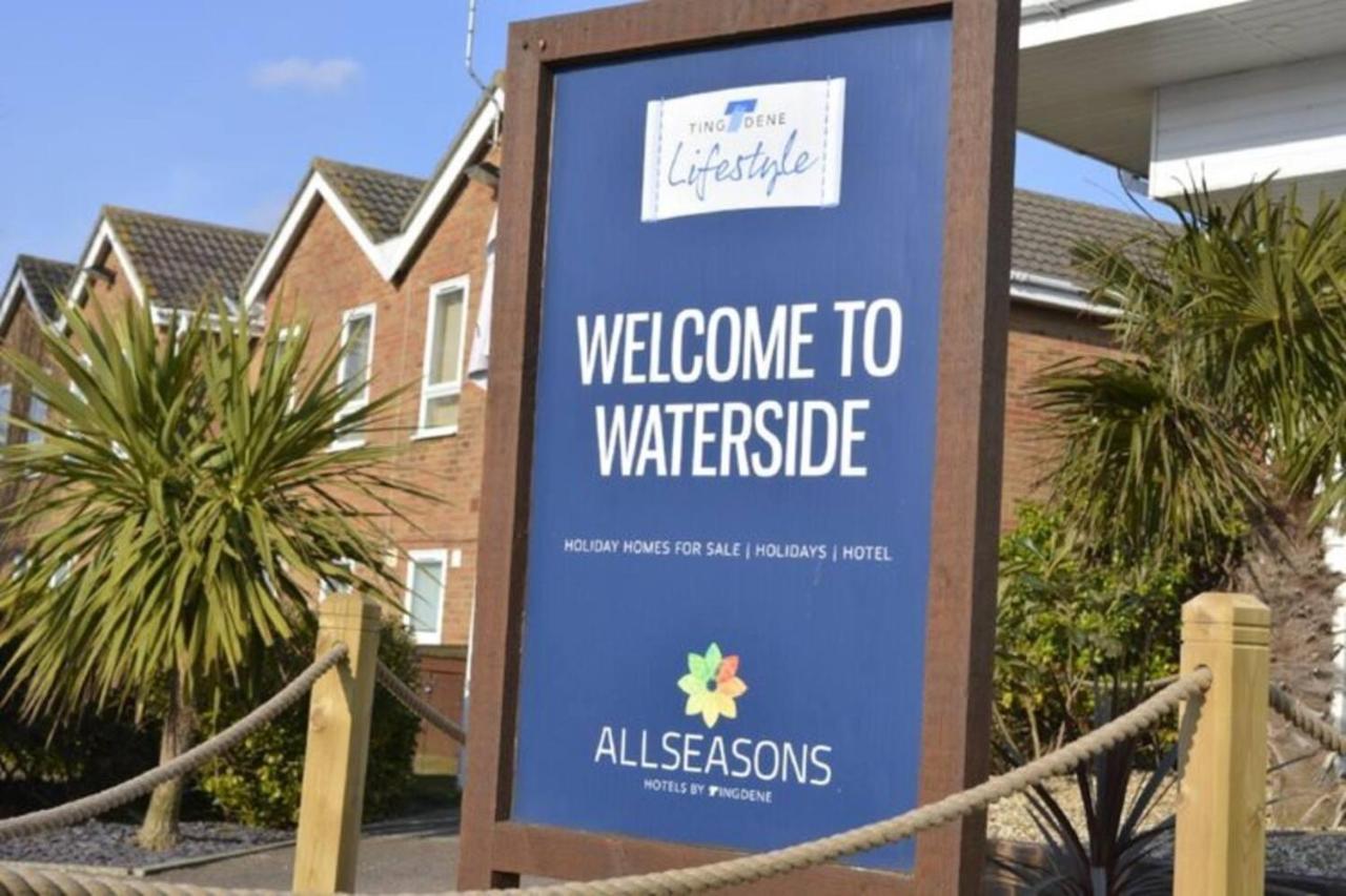 Villa Sea View 3-Bed Heated Pool Eat Bar Kids Park Lowestoft Eksteriør billede