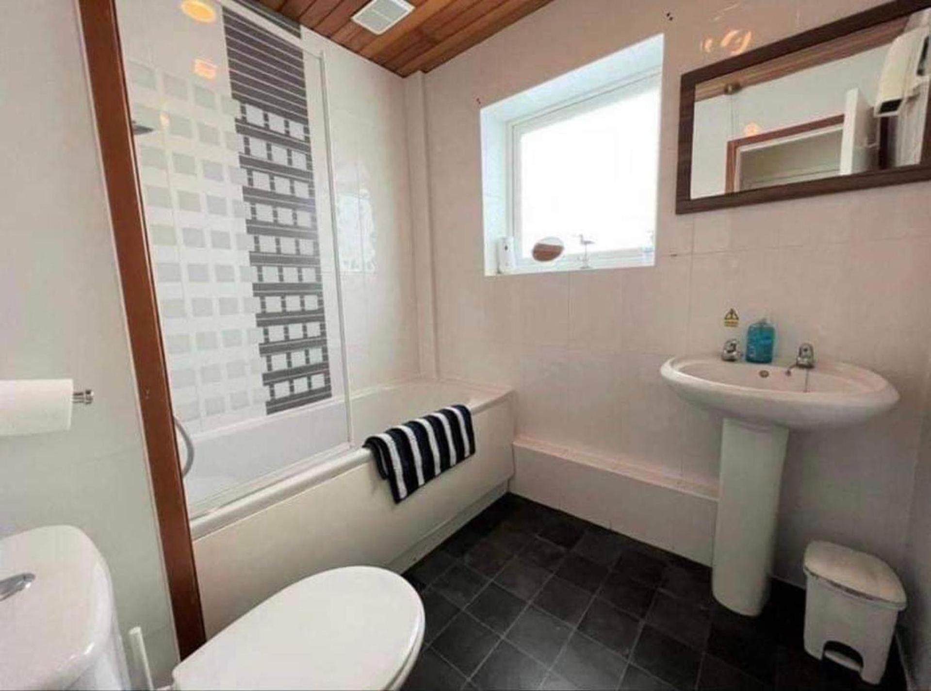 Villa Sea View 3-Bed Heated Pool Eat Bar Kids Park Lowestoft Eksteriør billede