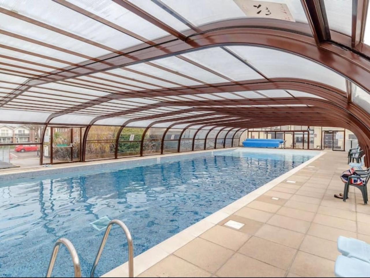 Villa Sea View 3-Bed Heated Pool Eat Bar Kids Park Lowestoft Eksteriør billede